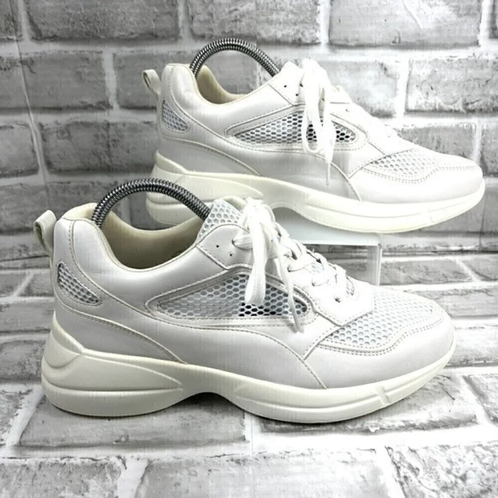 Material Girl Mossiana2 Women’s Size 8.5 Chunky White Wedge Sneakers